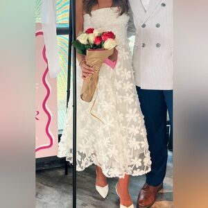 RHEIVA MIDI DRESS - STRAPLESS MIDI DRESS IN WHITE - Bride - Bridal Shower